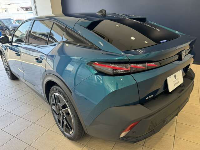 PEUGEOT PEUGEOT 408 2025