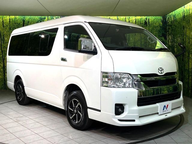 TOYOTA HIACE wagon 4WD 2023