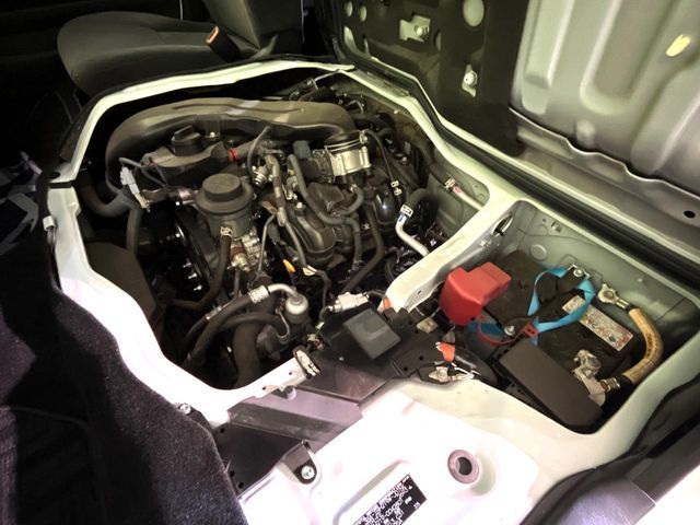 TOYOTA HIACE wagon 4WD 2023