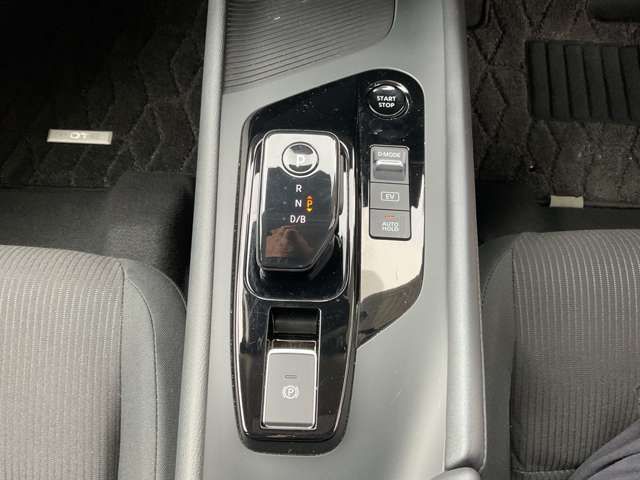 NISSAN NOTE 4WD 2022