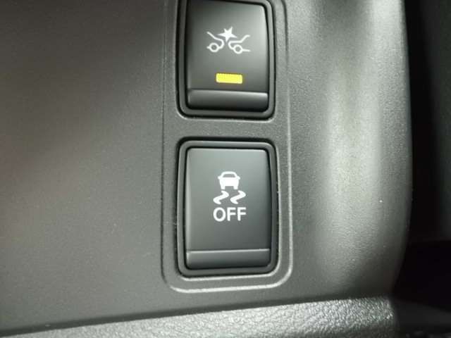 NISSAN SERENA  S-HYBRID 4WD 2018