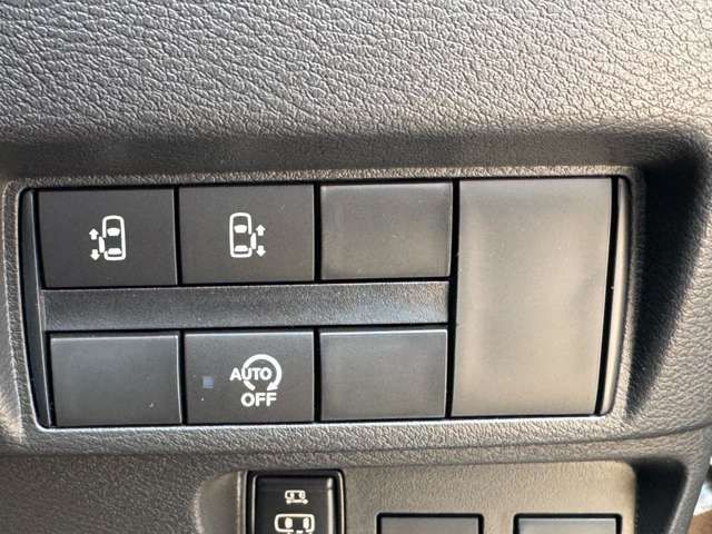 NISSAN ROOX 4WD 2025