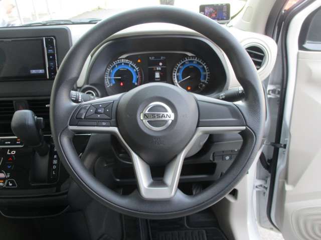 NISSAN DAYZ 4WD 2022