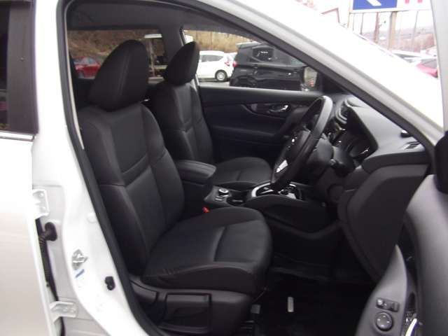 NISSAN X-TRAIL 4WD 2020