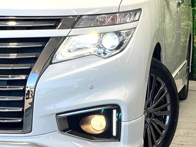 NISSAN ELGRAND 2015
