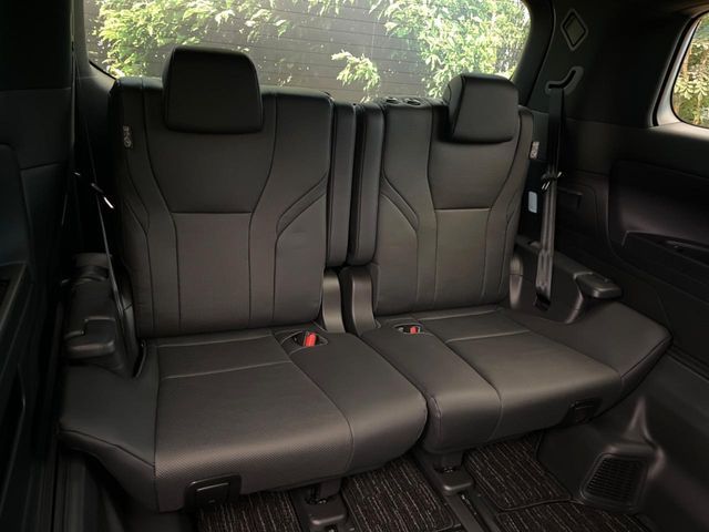 TOYOTA ALPHARD hybrid 2024