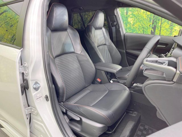 TOYOTA COROLLA TOURING HYBRID 2022