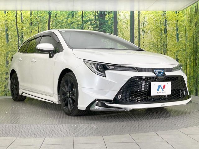 TOYOTA COROLLA TOURING HYBRID 2022