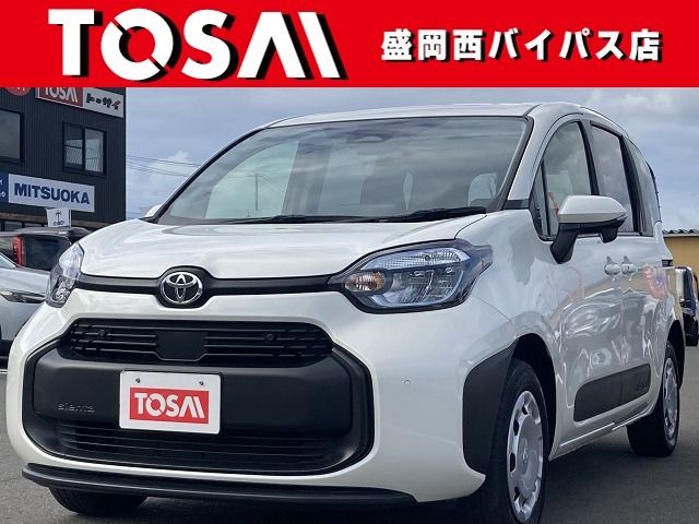 TOYOTA SIENTA HYBRID 2023