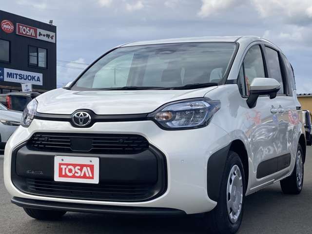 TOYOTA SIENTA HYBRID 2023