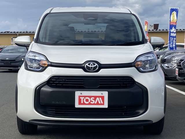 TOYOTA SIENTA HYBRID 2023