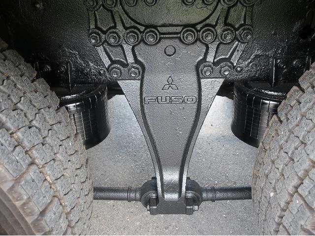 MITSUBISHI FUSOU SUPER GREAT 2015