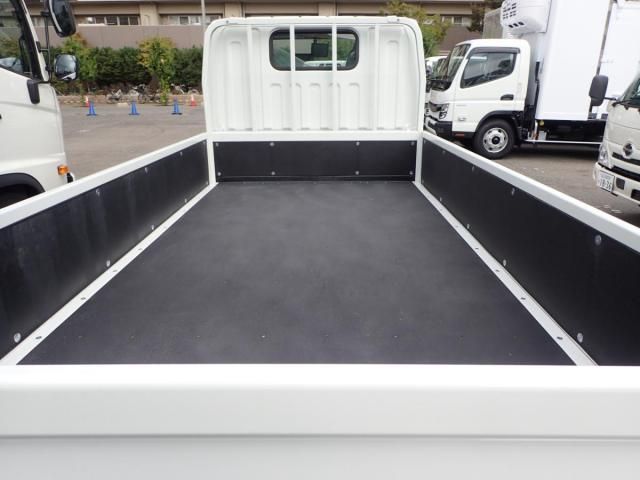 MITSUBISHI CANTER 2024