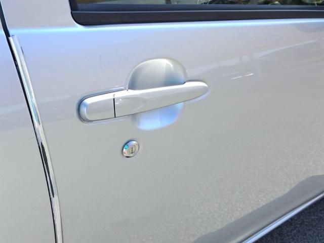 TOYOTA PIXIS EPOCH 2013