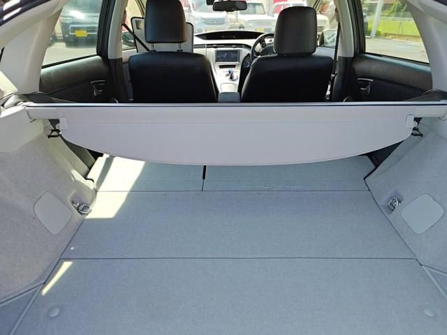 TOYOTA PRIUS PHV 2012