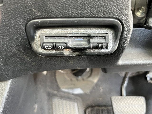 HONDA VEZEL HYBRID 2016