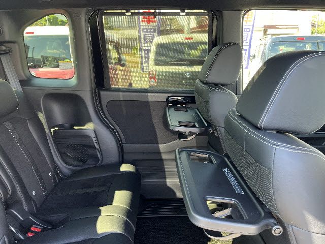 HONDA N BOX CUSTOM 2022