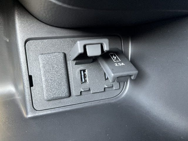 HONDA N BOX CUSTOM 2022