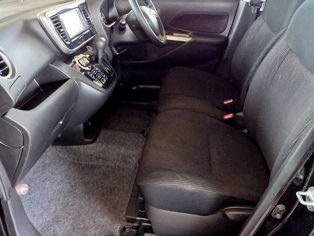 NISSAN DAYZ ROOX 2014