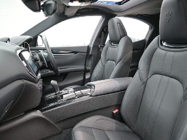MASERATI MASERATI GHIBLI Sedan 2018