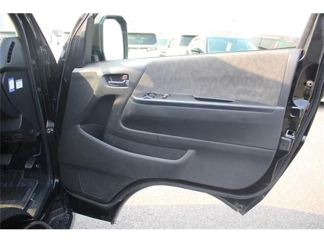 TOYOTA HIACE wagon 4WD 2022