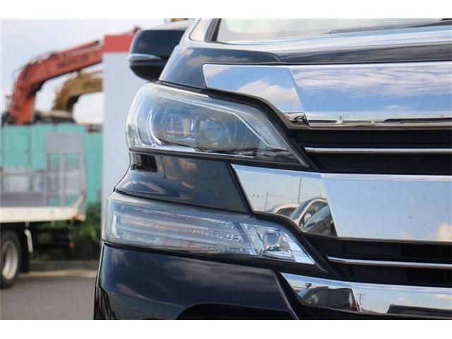 TOYOTA VELLFIRE 2016