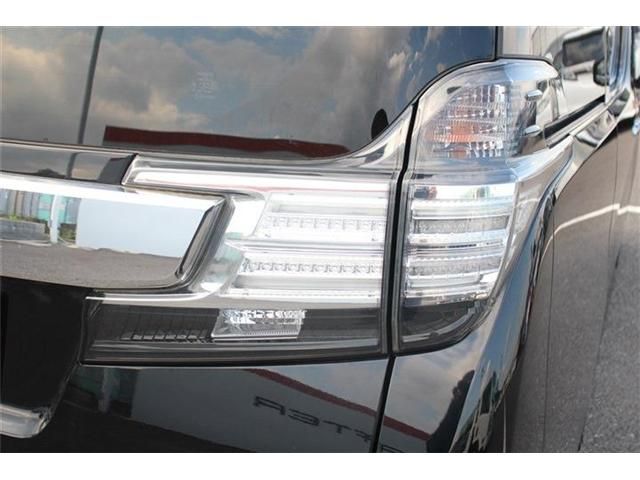 TOYOTA VELLFIRE 2016