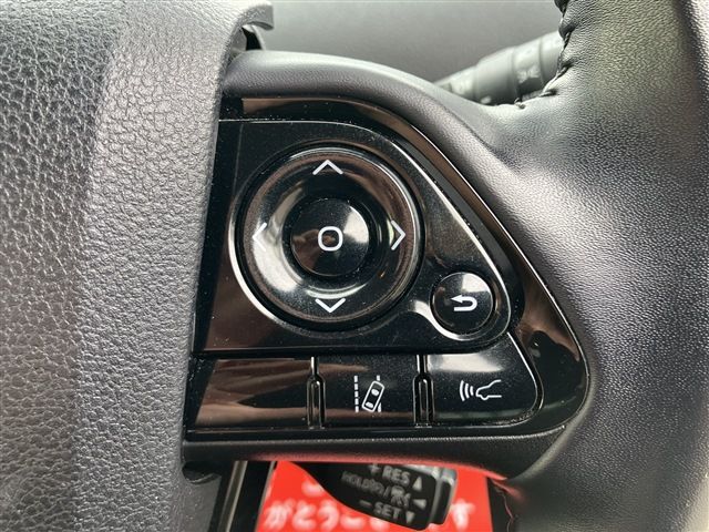 TOYOTA PRIUS 4WD 2020