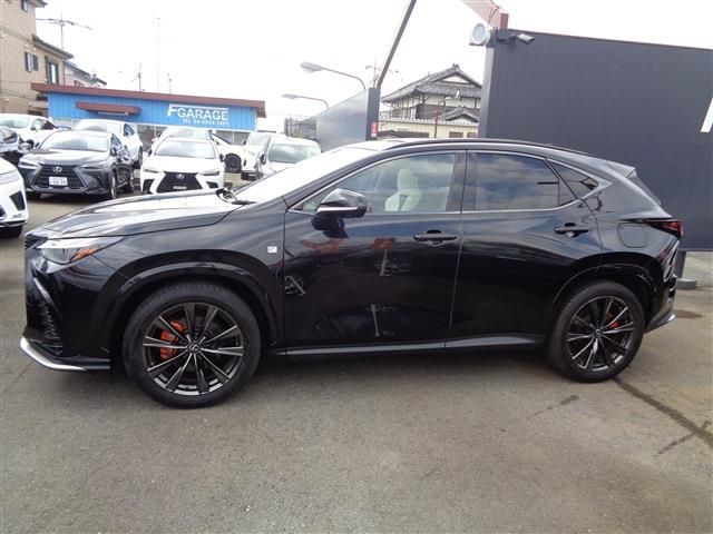 TOYOTA LEXUS NX350h 2023