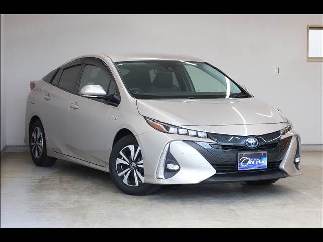 TOYOTA PRIUS PHV 2017