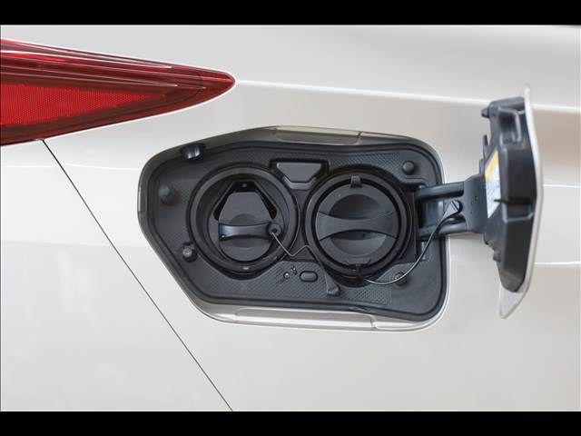 TOYOTA PRIUS PHV 2017