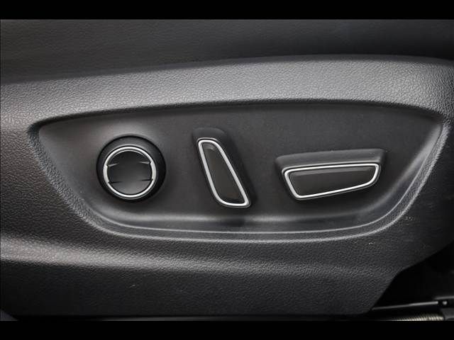 TOYOTA PRIUS PHV 2017