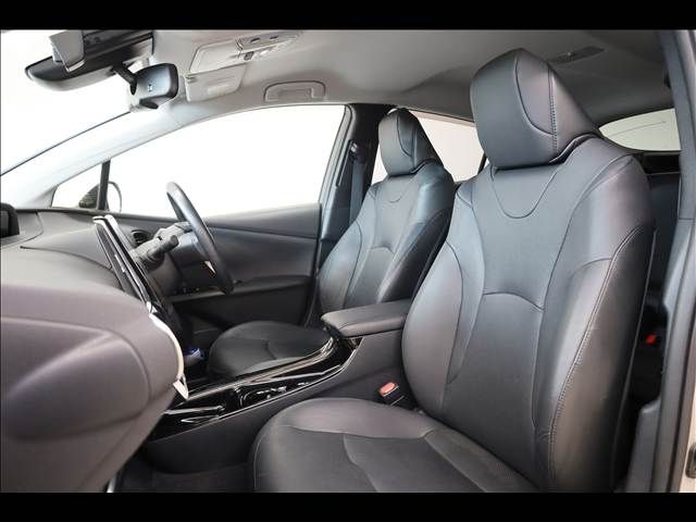 TOYOTA PRIUS PHV 2017