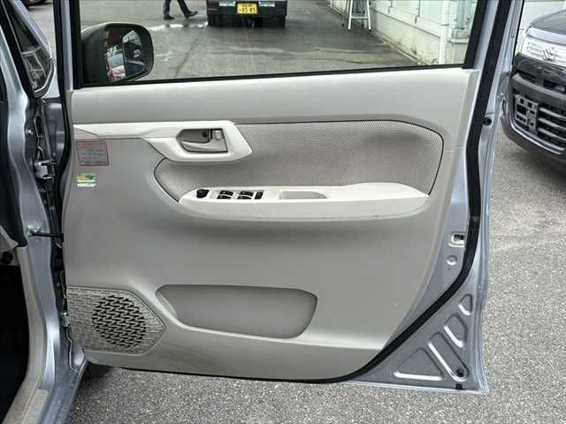 DAIHATSU MOVE 4WD 2016