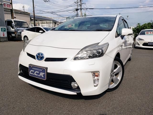 TOYOTA PRIUS 2012