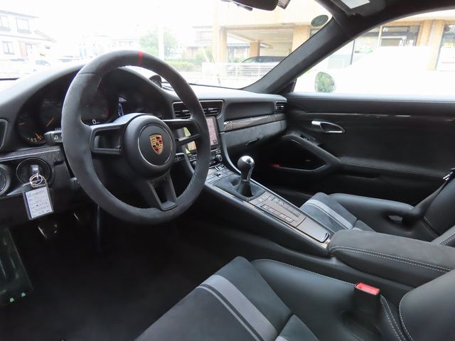 PORSCHE PORSCHE 911 2019