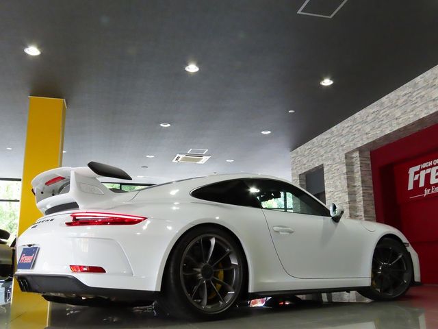 PORSCHE PORSCHE 911 2019