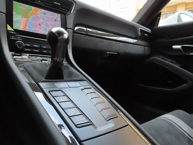 PORSCHE PORSCHE 911 2019