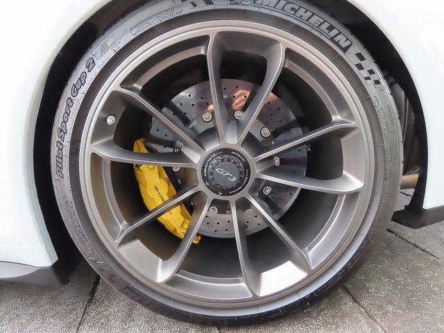 PORSCHE PORSCHE 911 2019