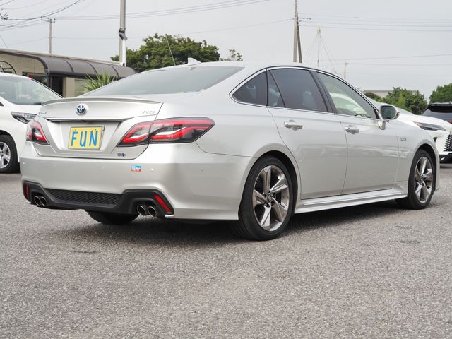 TOYOTA CROWN sedan hybrid 2020