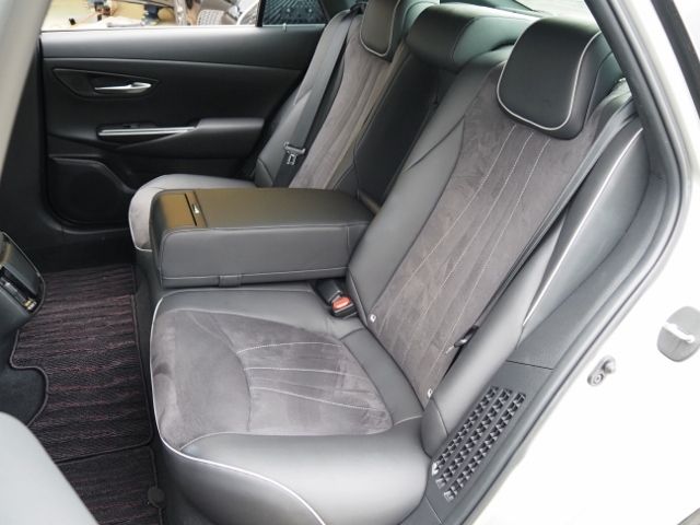 TOYOTA CROWN sedan hybrid 2020