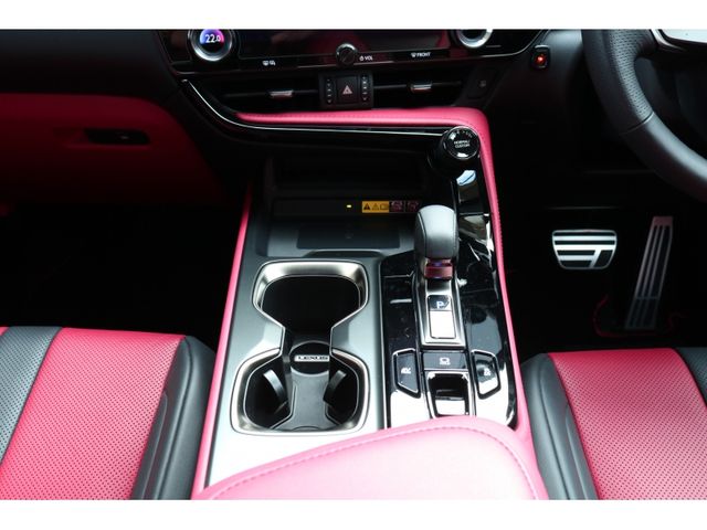 TOYOTA LEXUS NX350h 2023