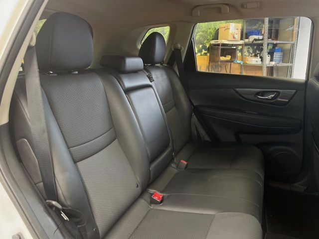 NISSAN X-TRAIL HYBRID 2WD 2015