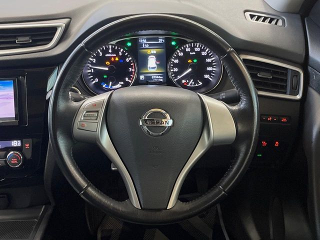 NISSAN X-TRAIL HYBRID 2WD 2015