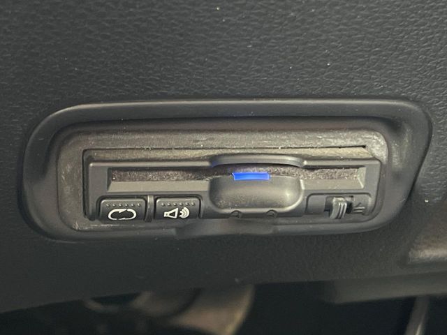 HONDA VEZEL HYBRID 2015