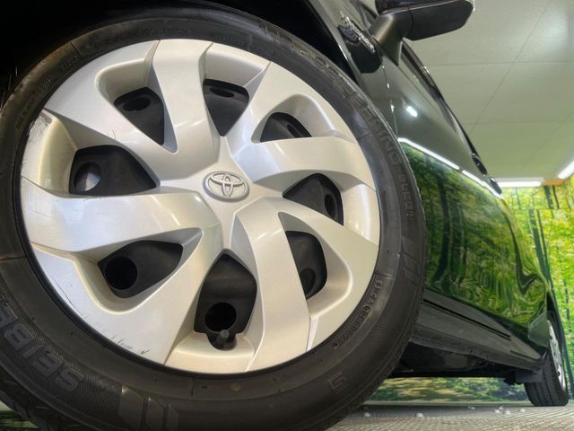 TOYOTA SIENTA HYBRID 2016