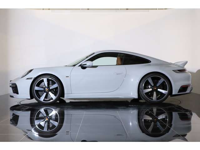 PORSCHE PORSCHE 911 2023