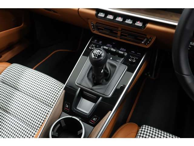 PORSCHE PORSCHE 911 2023