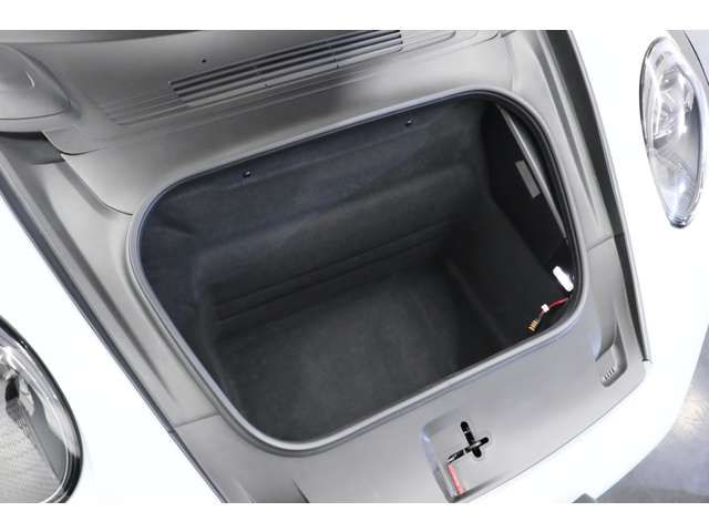 PORSCHE PORSCHE 911 2023