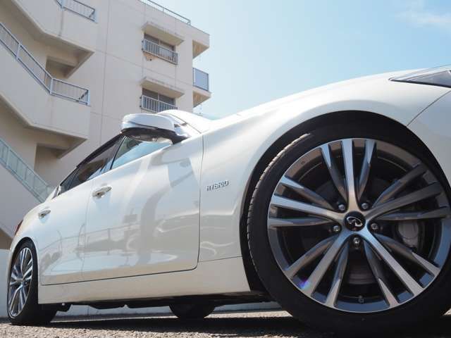 NISSAN SKYLINE HYBRID 2018